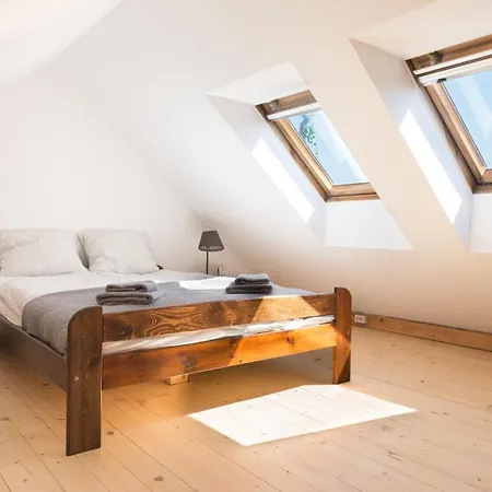 Charming Rustic Old Town Apartment Krakow Exterior photo