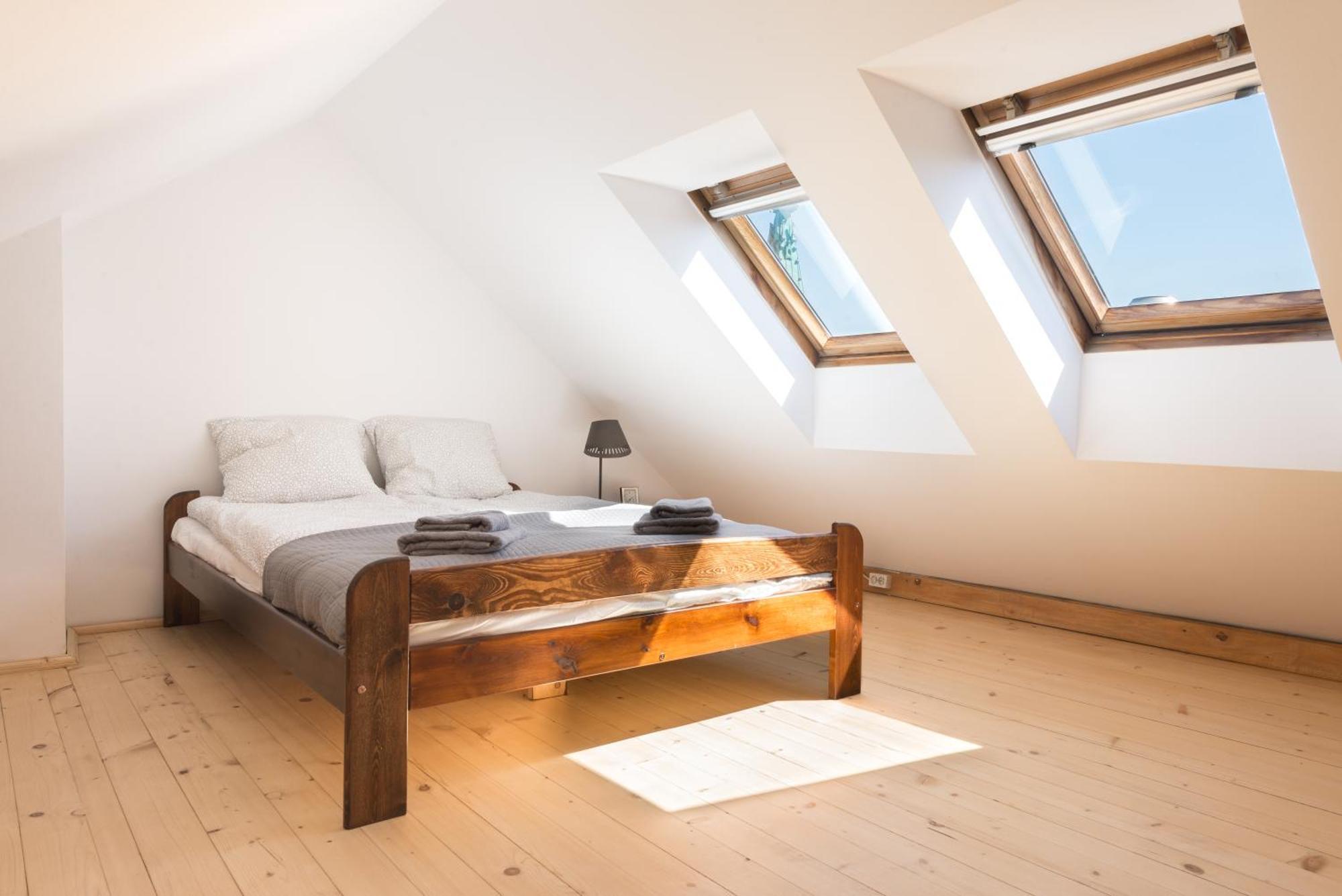 Charming Rustic Old Town Apartment Krakow